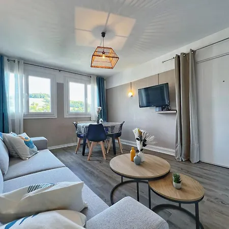 La Parenthese D'adrian * Aurillac