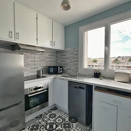 La Parenthese D'adrian * Aurillac