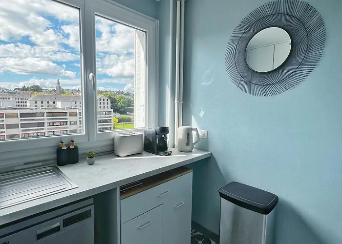 La Parenthese D'adrian * Aurillac